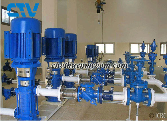 Lắp đặt hệ thống máy bơm giải nhiệt Chiller chuyên nghiệp nhất tại Hà nội