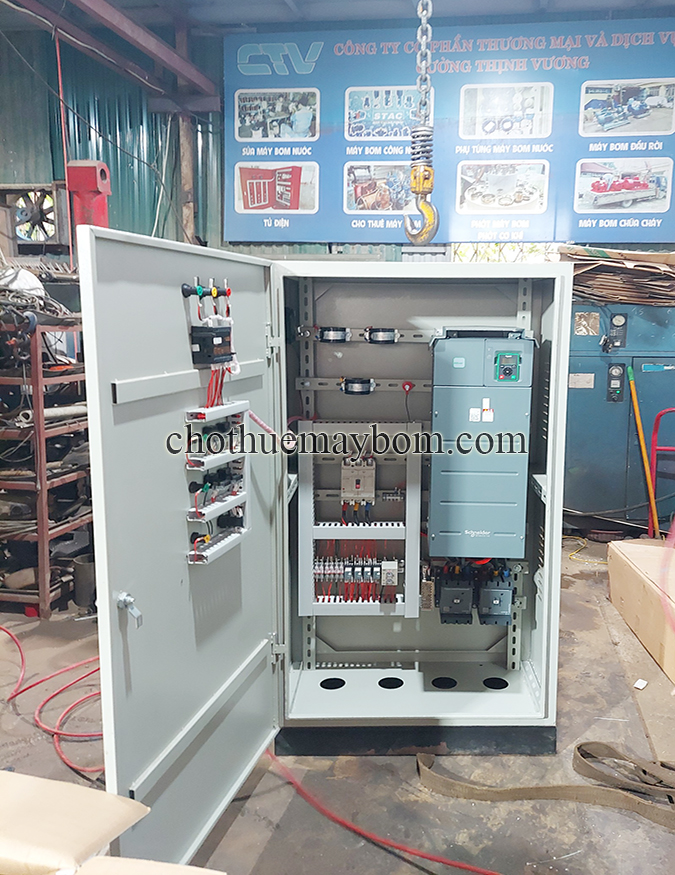 Tủ điện máy bơm biến tần điều khiển cụm máy bơm tăng áp 55Kw
